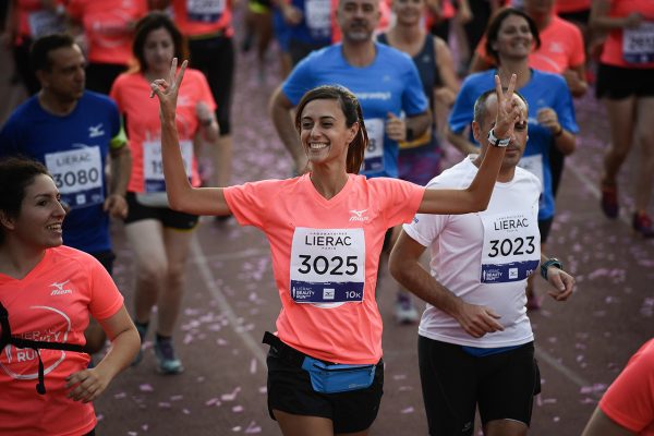 Foto LaPresse - Marco Alpozzi
17 06 2017 Milano ( Italia )
Sport
Lierac Beauty Run 2017, la corsa dedicata alle donne.
Nella foto: Partenza 

Photo LaPresse - Marco Alpozzi
June 17, 2017 Milan ( Italy )
sport
Lierac Beauty Run 2017, the race dedicated to women.
in the pic: Partenza