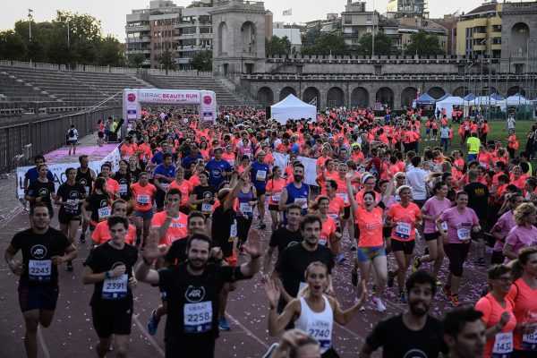 Foto LaPresse - Marco Alpozzi
17 06 2017 Milano ( Italia )
Sport
Lierac Beauty Run 2017, la corsa dedicata alle donne.
Nella foto:

Photo LaPresse - Marco Alpozzi
June 17, 2017 Milan ( Italy )
sport
Lierac Beauty Run 2017, the race dedicated to women.
in the pic: