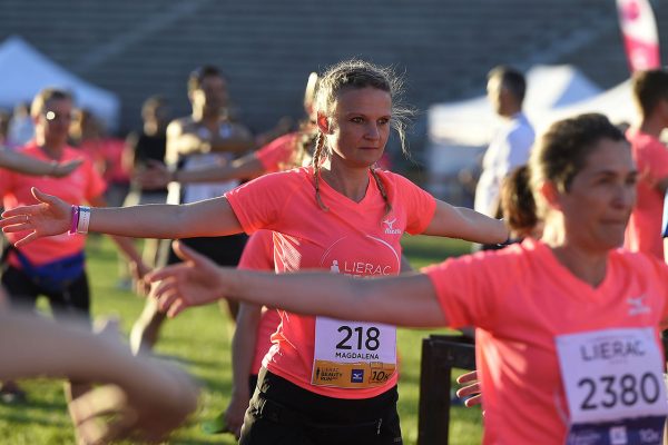 Foto LaPresse - Fabio Ferrari
17 06 2017 Milano ( Italia )
Sport
Lierac Beauty Run 2017, la corsa dedicata alle donne.
Nella foto:durante la manifestazione