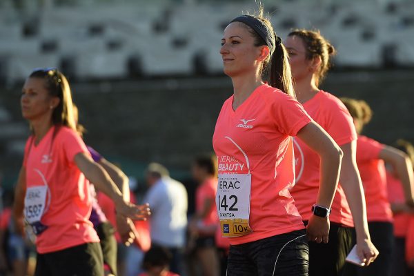 Foto LaPresse - Fabio Ferrari
17 06 2017 Milano ( Italia )
Sport
Lierac Beauty Run 2017, la corsa dedicata alle donne.
Nella foto:durante la manifestazione