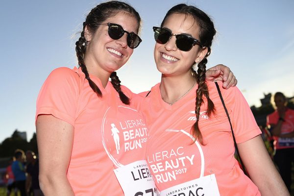 Foto LaPresse - Fabio Ferrari
17 06 2017 Milano ( Italia )
Sport
Lierac Beauty Run 2017, la corsa dedicata alle donne.
Nella foto:durante la manifestazione