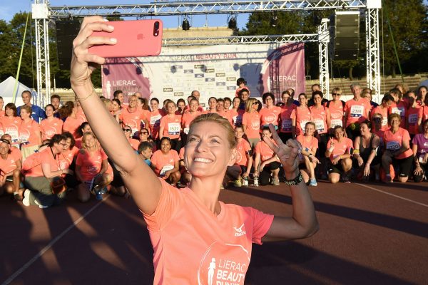 Foto LaPresse - Fabio Ferrari
17 06 2017 Milano ( Italia )
Sport
Lierac Beauty Run 2017, la corsa dedicata alle donne.
Nella foto:durante la manifestazione. Federica Fontana