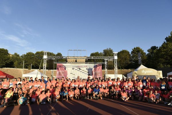 Foto LaPresse - Fabio Ferrari
17 06 2017 Milano ( Italia )
Sport
Lierac Beauty Run 2017, la corsa dedicata alle donne.
Nella foto:durante la manifestazione