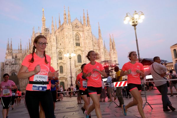 Foto LaPresse - Stefano Porta
17 06 2017 Milano ( Italia )
Sport
Lierac Beauty Run 2017, la corsa dedicata alle donne.


Photo LaPresse - Stefano Porta
June 17, 2017 Milan ( Italy )
sport
Lierac Beauty Run 2017, the race dedicated to women.