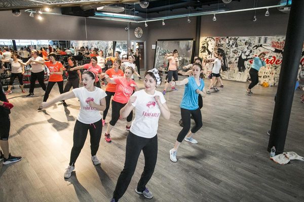 Foto LaPresse -Stefano De Grandis
12/05/2018  Bologna città ( italy )

Lierac  beauty run 2018 

allenamento piazza repubblica palestra