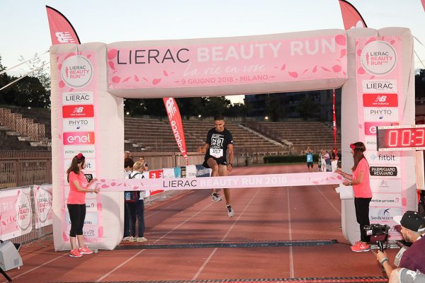 Foto LaPresse - Ermes Beltrami 
09/06/2018 Milano 
Lierac Beauty Run 2018.
Arena Di Milano


Primo uomo 10km