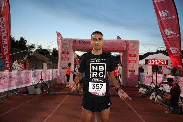 Foto LaPresse - Ermes Beltrami 
09/06/2018 Milano 
Lierac Beauty Run 2018.
Arena Di Milano


Primo arrivato Uomini