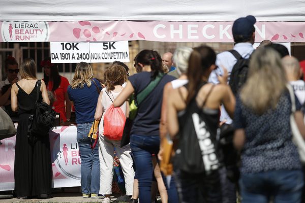 Foto LaPresse - Spada
09 Giugno 2018 - Arena Civica , Milano (Italia)  
Lierac Beauty Run 2018 
Sport 
Nella foto: un momento della giornata


Photo LaPresse - Spada
June 09  , 2018 Milan  (Italy )  
Sport 
Lierac Beauty Run 2018 
In the pic: a moment of journey