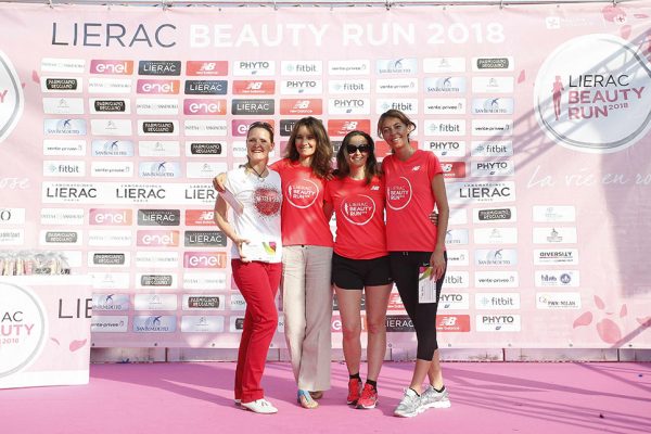 Foto LaPresse - Spada
09 Giugno 2018 - Arena Civica , Milano (Italia)  
Lierac Beauty Run 2018 
Sport 
Nella foto: presentazione crew 


Photo LaPresse - Spada
June 09  , 2018 Milan  (Italy )  
Sport 
Lierac Beauty Run 2018 
In the pic: crew presentation