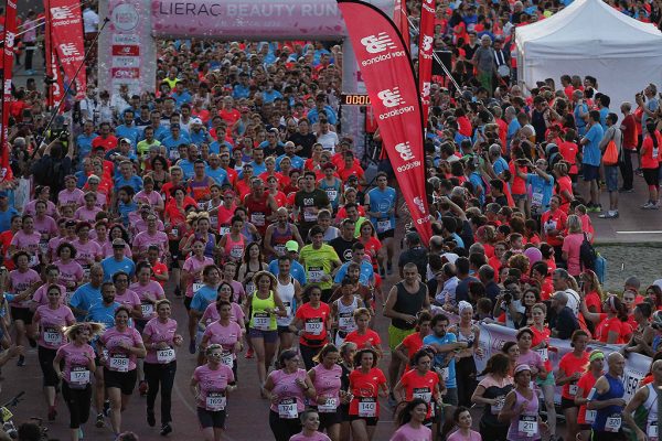 Foto LaPresse - Spada
09 Giugno 2018 - Arena Civica , Milano (Italia)  
Lierac Beauty Run 2018 
Sport 
Nella foto: partenza 10 km competitiva


Photo LaPresse - Spada
June 09  , 2018 Milan  (Italy )  
Sport 
Lierac Beauty Run 2018 
In the pic: start 10 km