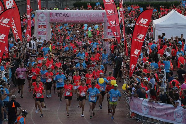 Foto LaPresse - Spada
09 Giugno 2018 - Arena Civica , Milano (Italia)  
Lierac Beauty Run 2018 
Sport 
Nella foto: partenza 5 km competitiva


Photo LaPresse - Spada
June 09  , 2018 Milan  (Italy )  
Sport 
Lierac Beauty Run 2018 
In the pic: start 5 km