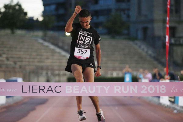 Foto LaPresse - Spada
09 Giugno 2018 - Arena Civica , Milano (Italia)  
Lierac Beauty Run 2018 
Sport 
Nella foto: primo 10 km 


Photo LaPresse - Spada
June 09  , 2018 Milan  (Italy )  
Sport 
Lierac Beauty Run 2018 
In the pic: